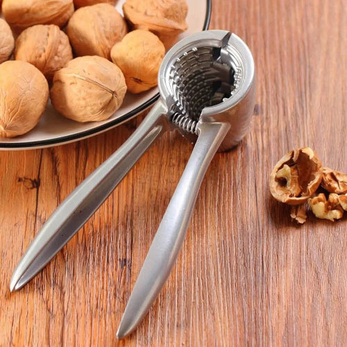 NUT CRACKER