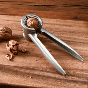 NUT CRACKER